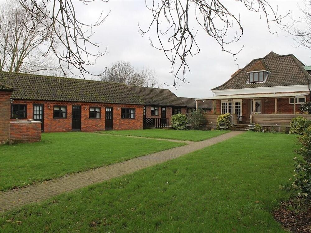 The Swan Motel, Gillingham Beccles Esterno foto