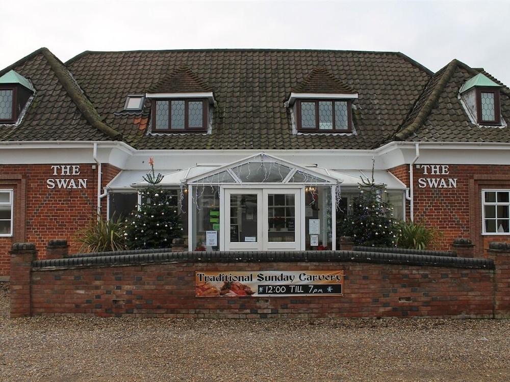 The Swan Motel, Gillingham Beccles Esterno foto