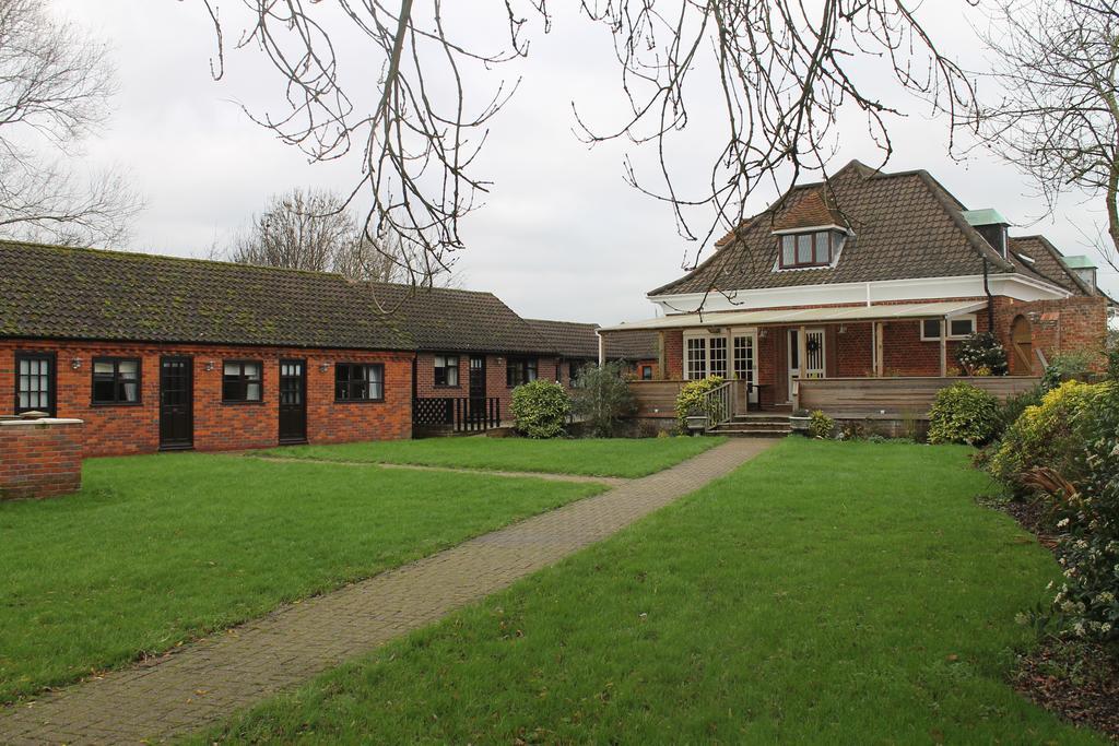 The Swan Motel, Gillingham Beccles Esterno foto
